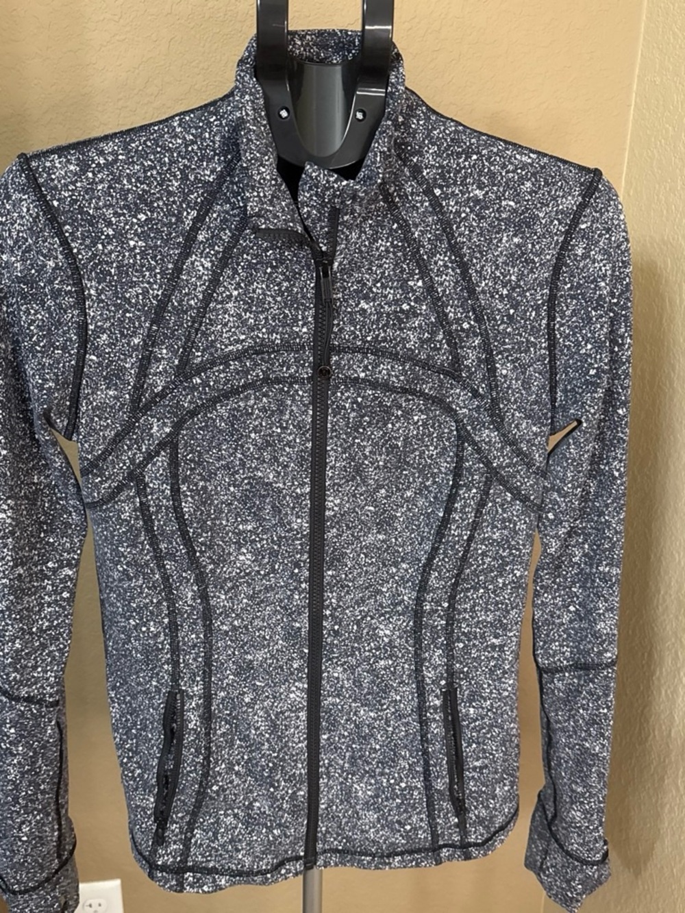 lululemon athletica Speckled Gray Full-Zip Jacket